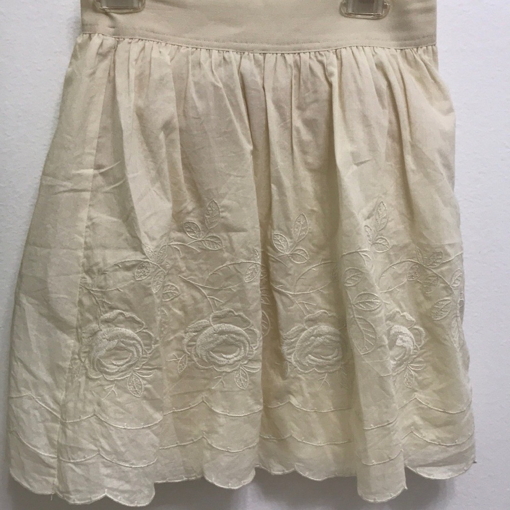 Forever 21 Cream Floral Skirt